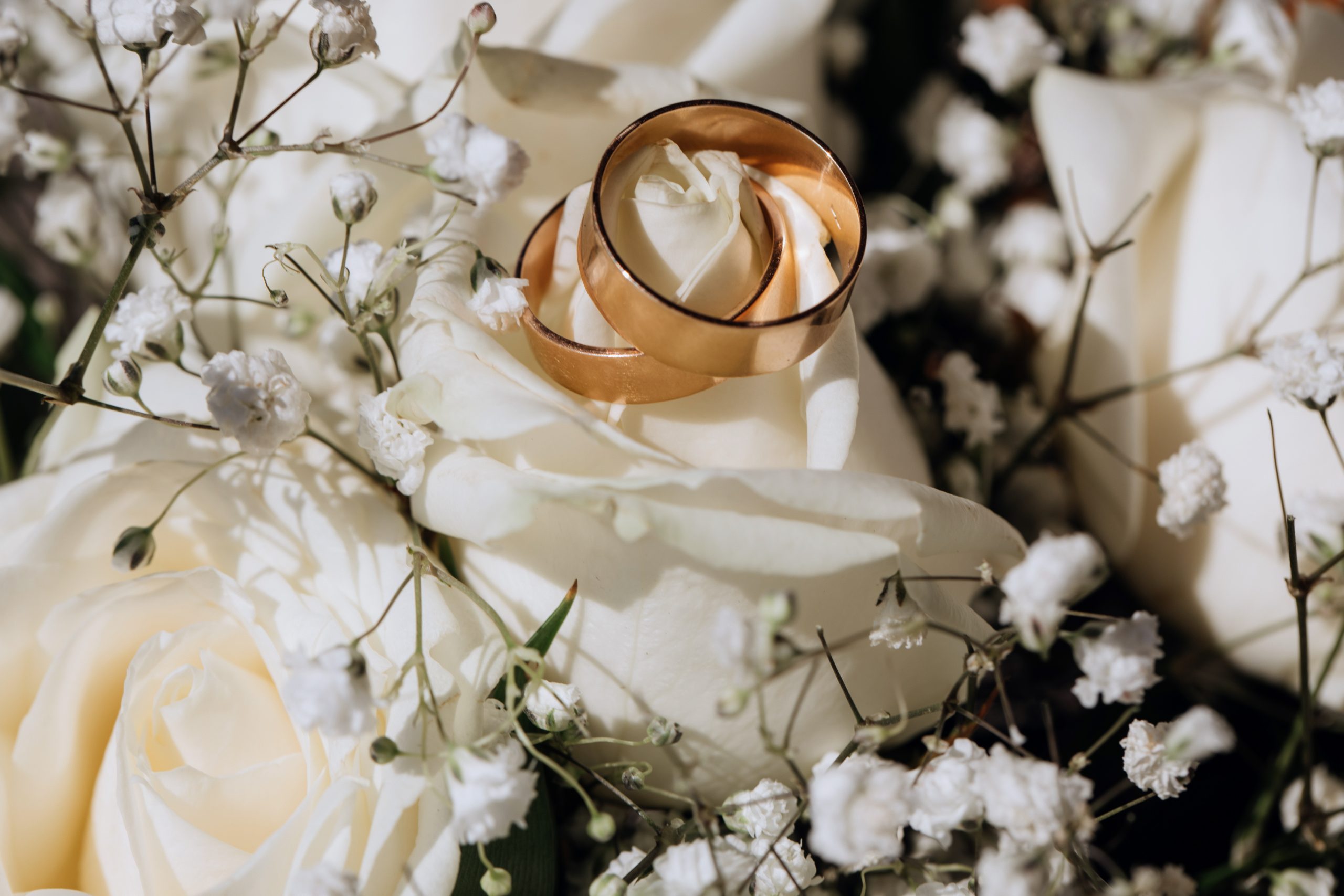 cincin kawin cincin tunangan